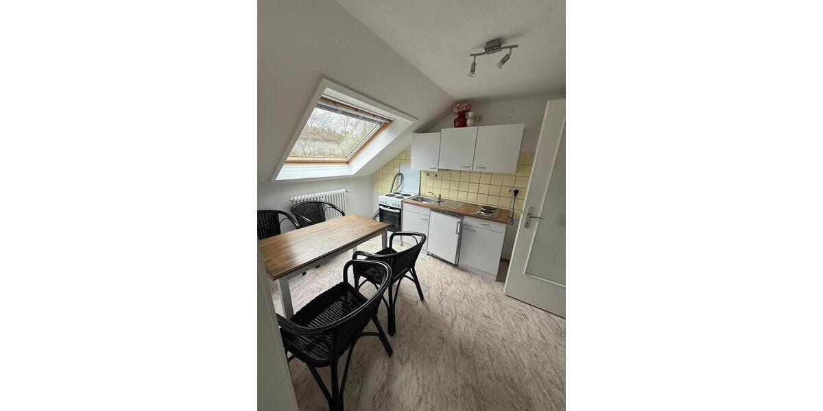 Dachgeschoßwohnung Hof Christiansreuth - 790&euro; | Angebot:26098947