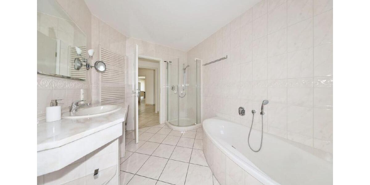 Einfamilienhaus Schortens - 4 Zimmer, 119 m&sup2;, 1.200&euro; | Angebot:26662269
