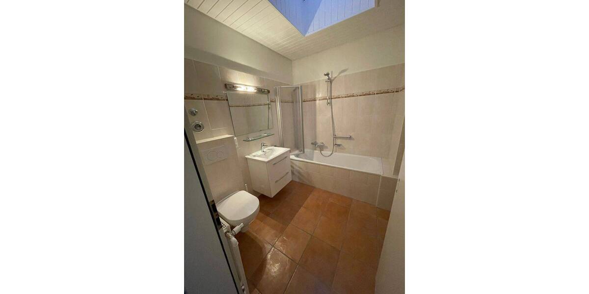 Etagenwohnung Uelzen - 3 Zimmer, 86 m&sup2;, 850&euro; | Angebot:26814308
