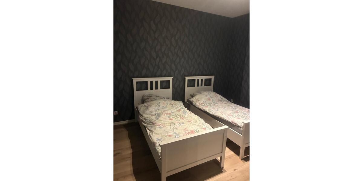 Wohnen auf Zeit Rösrath - 4 Zimmer, 94 m&sup2;, 13&euro; | Angebot:25378312