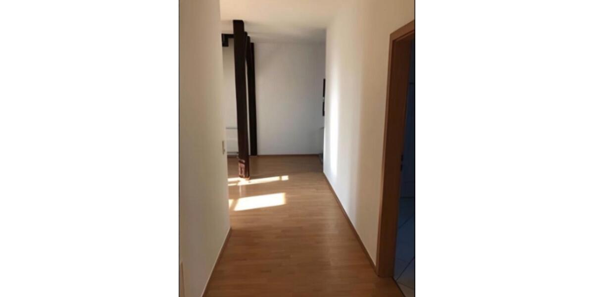Etagenwohnung Gräfenhainichen - 3 Zimmer, 76 m&sup2;, 760&euro; | Angebot:26534431