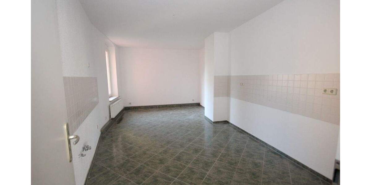 Etagenwohnung Döbeln Sörmitz - 5 Zimmer, 148 m&sup2;, 740&euro; | Angebot:24453175