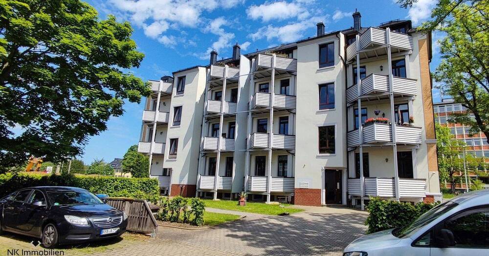 ++ wunderschöne, neue 2-Raum Wohnung - WG geeignet - mit Balkon & Stellplatz (auf Wunsch) ++