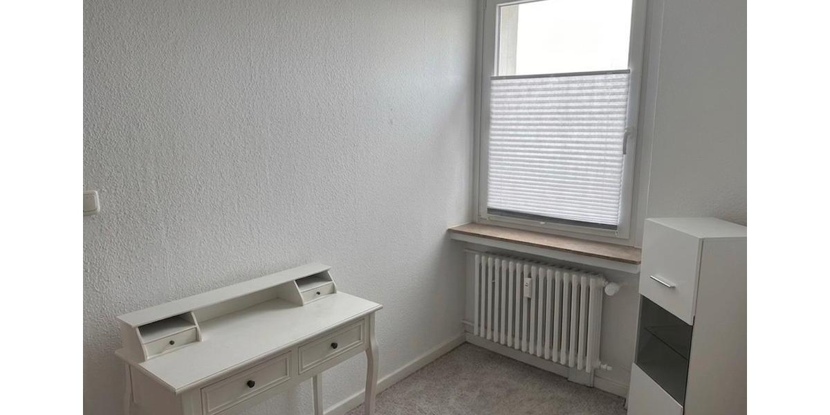 Etagenwohnung Duisburg Laar - 3 Zimmer, 97 m&sup2;, 899&euro; | Angebot:26040956