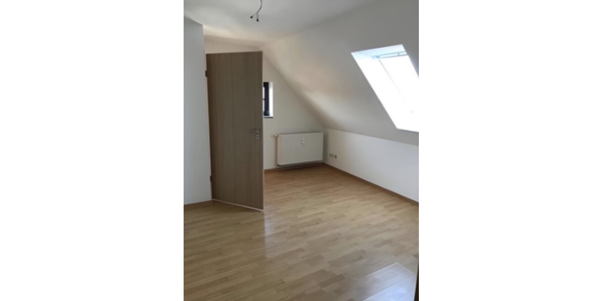 Maisonettenwohnung Gräfenhainichen - 4 Zimmer, 95 m&sup2;, 760&euro; | Angebot:24847870