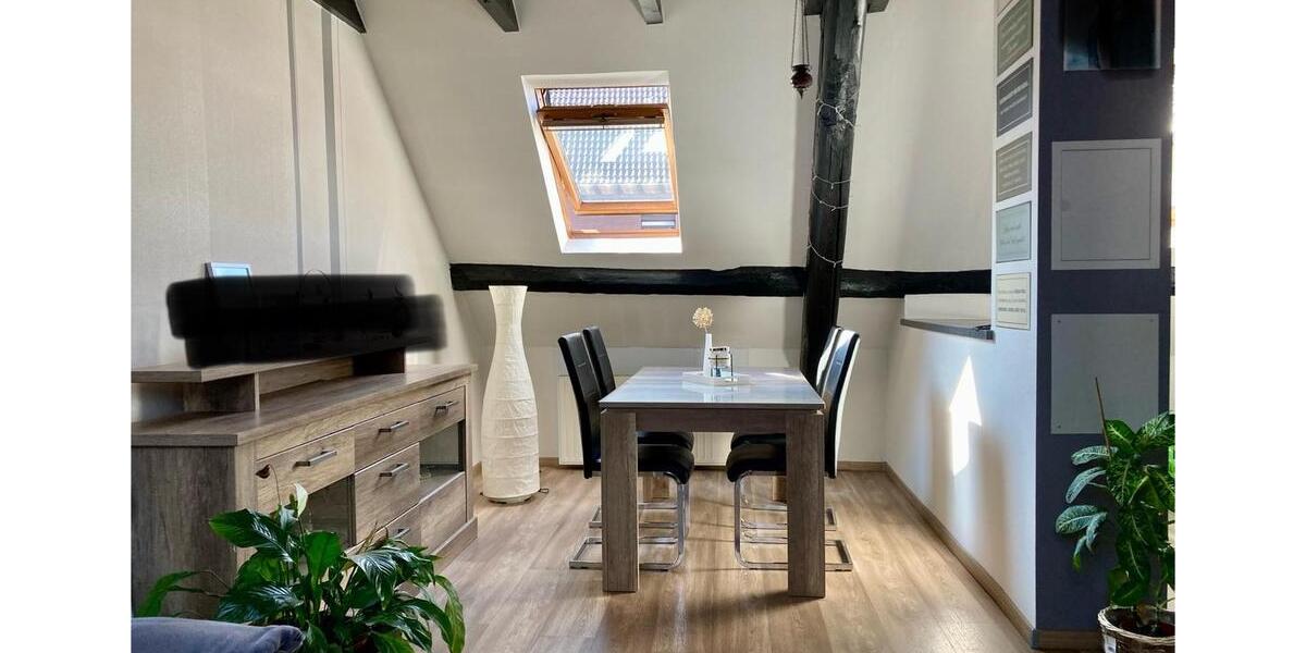 Dachgeschoßwohnung Merchweiler - 2 Zimmer, 55 m&sup2;, 700&euro; | Angebot:25973616