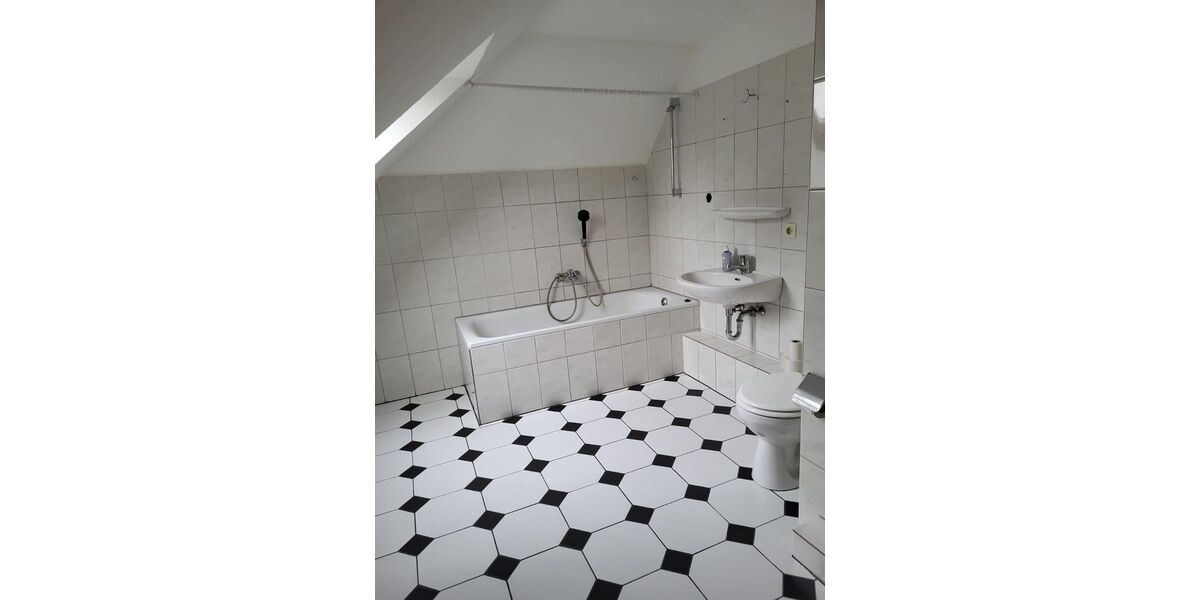 Nichts für normale Leute, wunderschönes ,offenes Wohnen in einer Dachgeschosswohnung. - Appartement Mittelangeln Alt Rehberg | Angebot:27350270