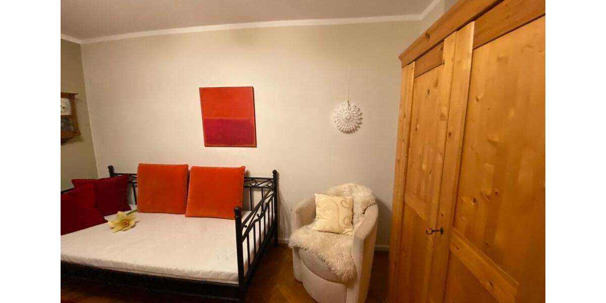 Erdgeschoßwohnung Freiburg im Breisgau Haslach - 1 Zimmer, 13 m&sup2;, 450&euro; | Angebot:26285263