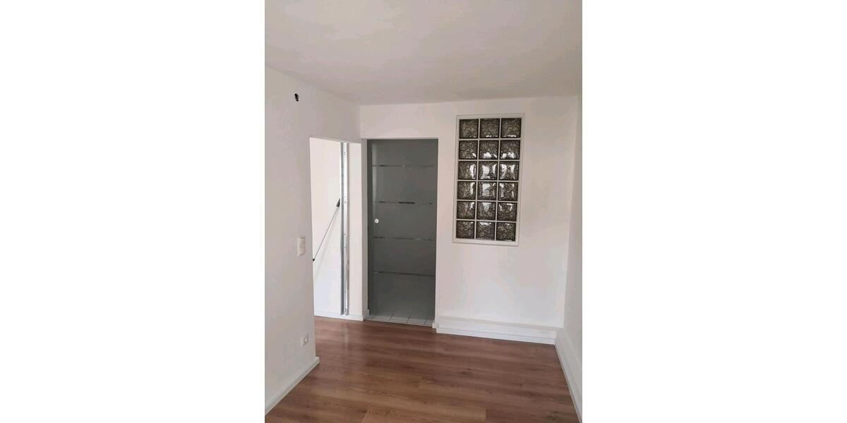 Einfamilienhaus Osburg - 5 Zimmer, 120 m&sup2;, 1.000&euro; | Angebot:26307147