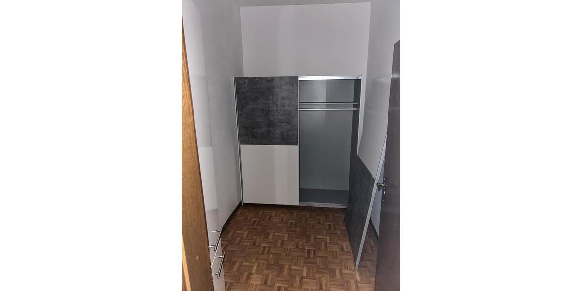 Etagenwohnung Balingen - 3 Zimmer, 85 m&sup2;, 840&euro; | Angebot:26050688