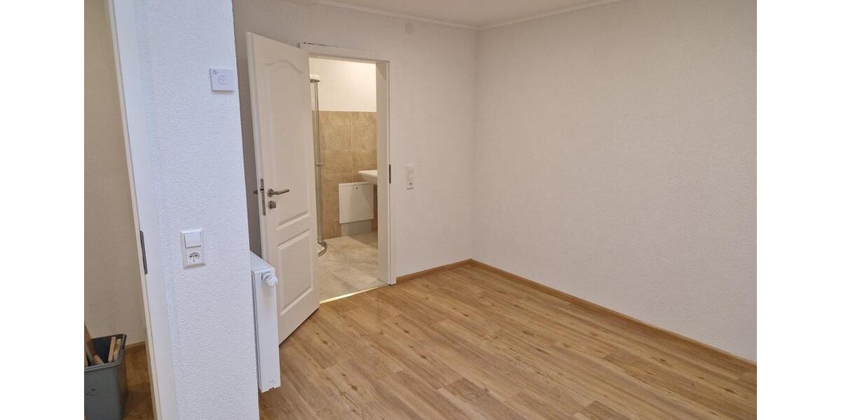 Erdgeschoßwohnung Umkirch - 2 Zimmer, 45 m&sup2;, 650&euro; | Angebot:26035397