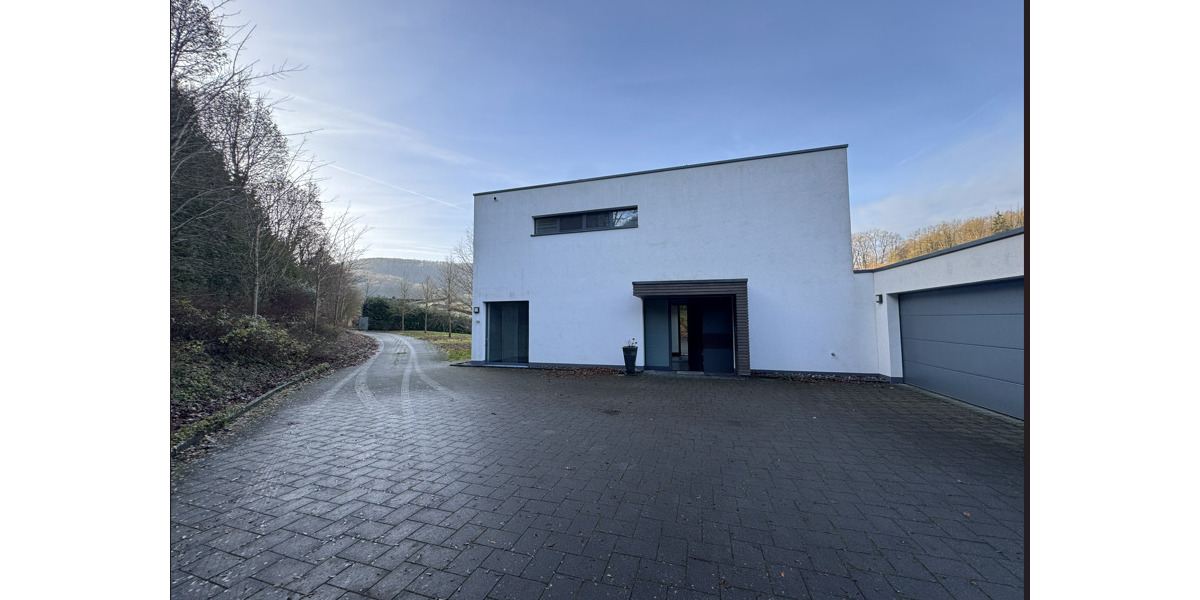 Einfamilienhaus Detmold Berlebeck - 7 Zimmer, 245 m&sup2;, 2.650&euro; | Angebot:24269204