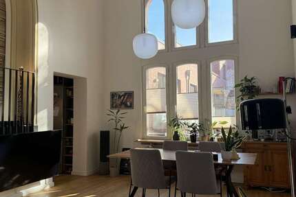 Wohnung Hamburg Hamburg-Mitte - 2 Zimmer, 85 m&sup2;, 1.090&euro; | Angebot:26759795
