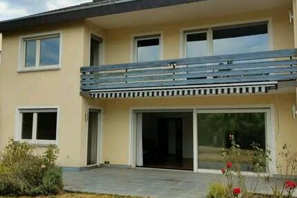 Köln Merheim 2 Familienhaus 3 Zimmerwohnung. 3 zimmer