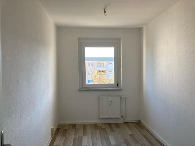 Etagenwohnung Gotha - 4 Zimmer, 82 m&sup2;, 490&euro; | Angebot:26444046
