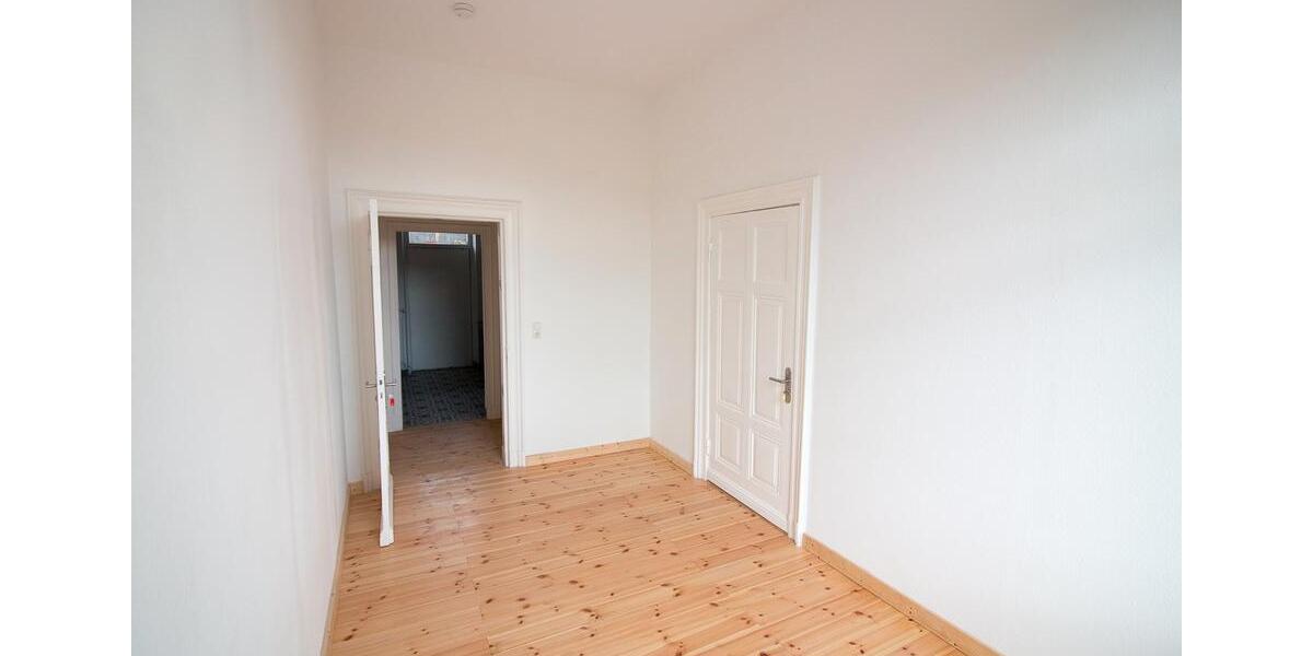 Etagenwohnung Wilhelmshaven - 5 Zimmer, 136 m&sup2;, 950&euro; | Angebot:26455812