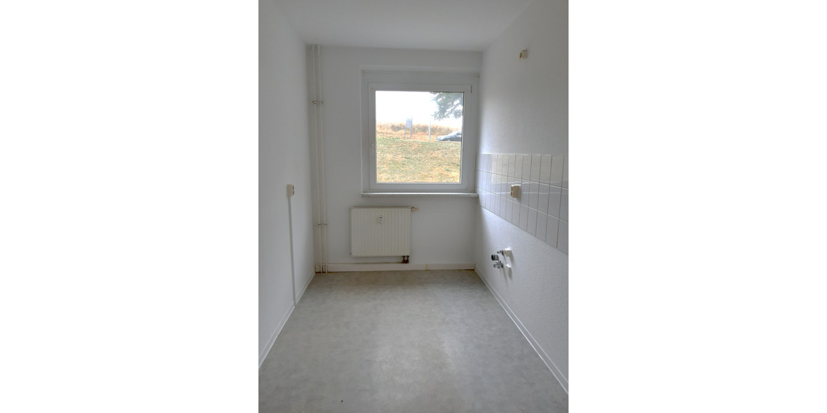 Etagenwohnung Döbeln - 2 Zimmer, 49 m&sup2;, 230&euro; | Angebot:24601710