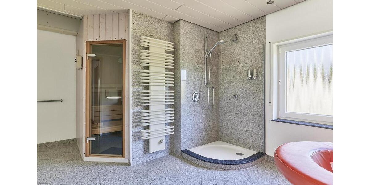 Einfamilienhaus Neckarsteinach - 9 Zimmer, 331 m&sup2;, 2.450&euro; | Angebot:23614375