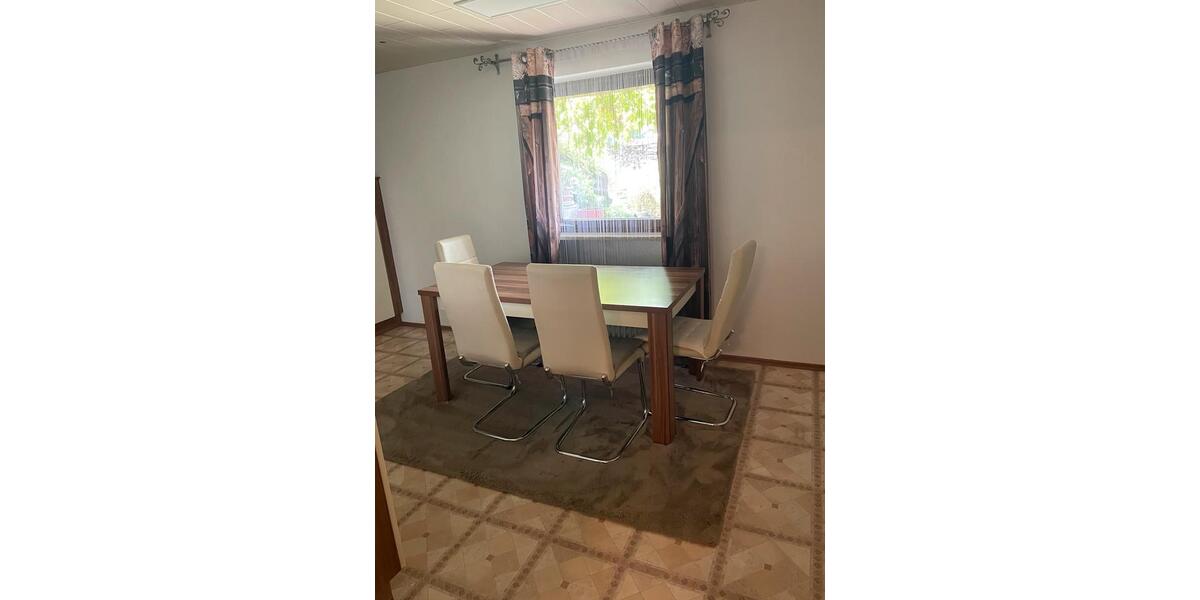 Einliegerwohnung zu vermieten 80 qm 2 zimmer