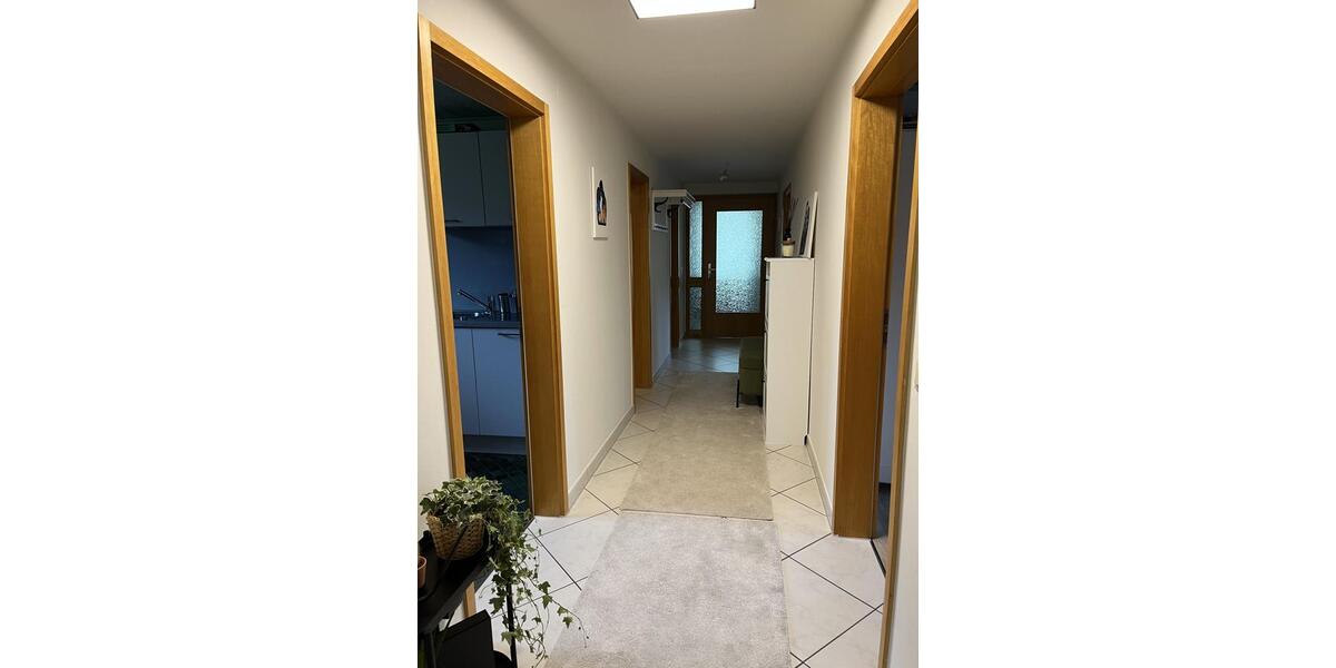 Aidlingen: Top gepflegte 3-Zimmer-DG Wohnung 3 zimmer