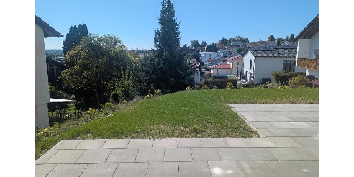 Erdgeschoßwohnung Deggendorf - 3 Zimmer, 86 m&sup2;, 1.035&euro; | Angebot:26632544