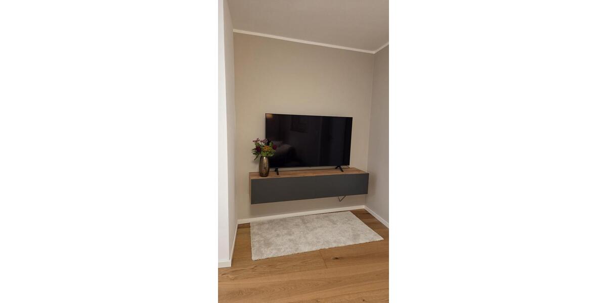 Wohnen auf Zeit Bergisch Gladbach Alt-Frankenforst - 2 Zimmer, 65 m&sup2;, 1.500&euro; | Angebot:26410278