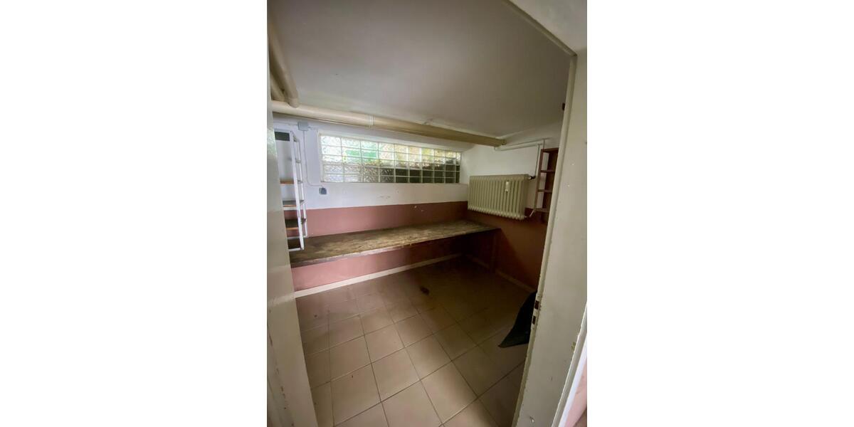 Erdgeschoßwohnung Villingen-Schwenningen Schwenningen - 5 Zimmer, 104 m&sup2;, 1.150&euro; | Angebot:24466387