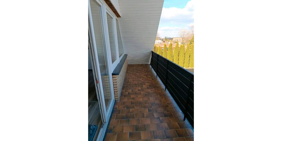 Dachgeschoßwohnung Langwedel - 4 Zimmer, 95 m&sup2;, 950&euro; | Angebot:25981006