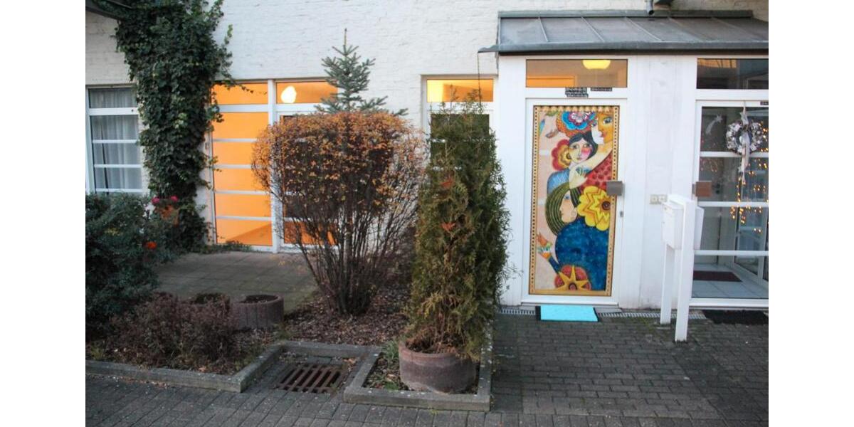 Erdgeschoßwohnung Frechen - 1 Zimmer, 52 m&sup2;, 700&euro; | Angebot:25369378