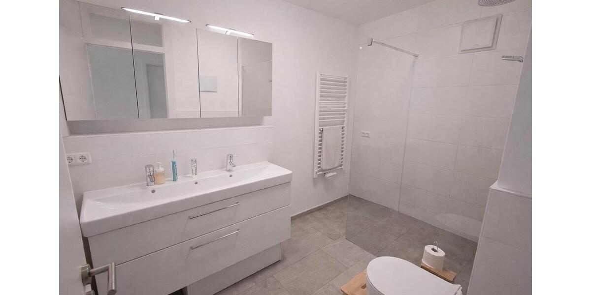 Etagenwohnung Nürtingen - 4 Zimmer, 113 m&sup2;, 1.600&euro; | Angebot:26553625
