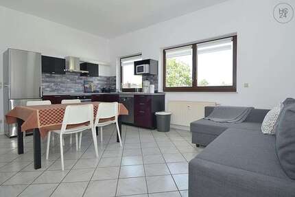 Wohnung zum Mieten in Wiesbaden 1.990 € 80 m² 3 zimmer