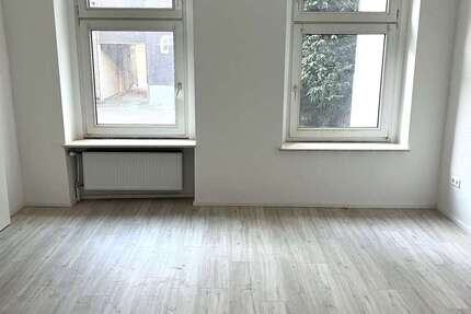 Wohnung zum Mieten in Wuppertal 400 € 30 m² 1 zimmer