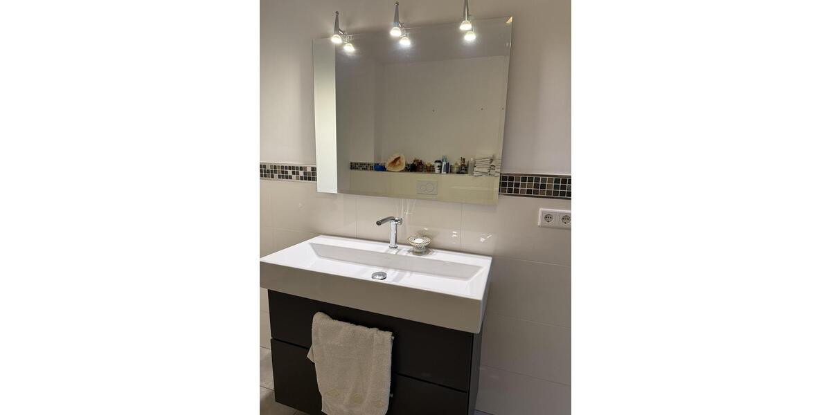 Erdgeschoßwohnung Leichlingen (Rheinland) - 3 Zimmer, 104 m&sup2;, 1.450&euro; | Angebot:25164742