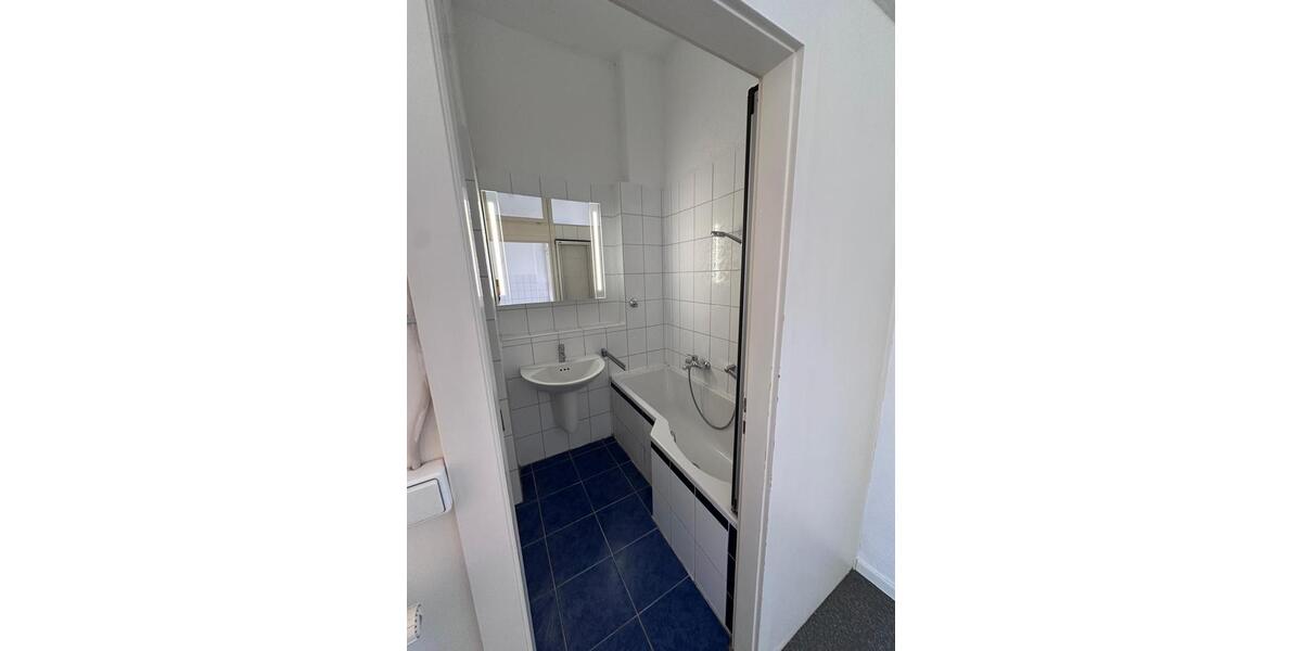 Etagenwohnung Karlsruhe Beiertheim-Bulach - 4 Zimmer, 114 m&sup2;, 1.450&euro; | Angebot:26475882