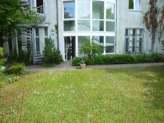 Hochwertige Ausstattung*Barrierefrei*Lift*Gartennutzung * Keller *G-WC 4 zimmer