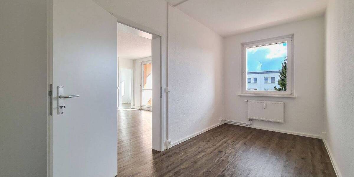 Etagenwohnung Freiberg Freiberg West - 4 Zimmer, 80 m&sup2;, 439&euro; | Angebot:26751176