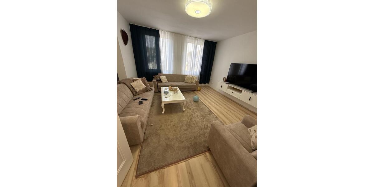 Etagenwohnung Alsdorf - 3 Zimmer, 80 m&sup2;, 980&euro; | Angebot:25968680