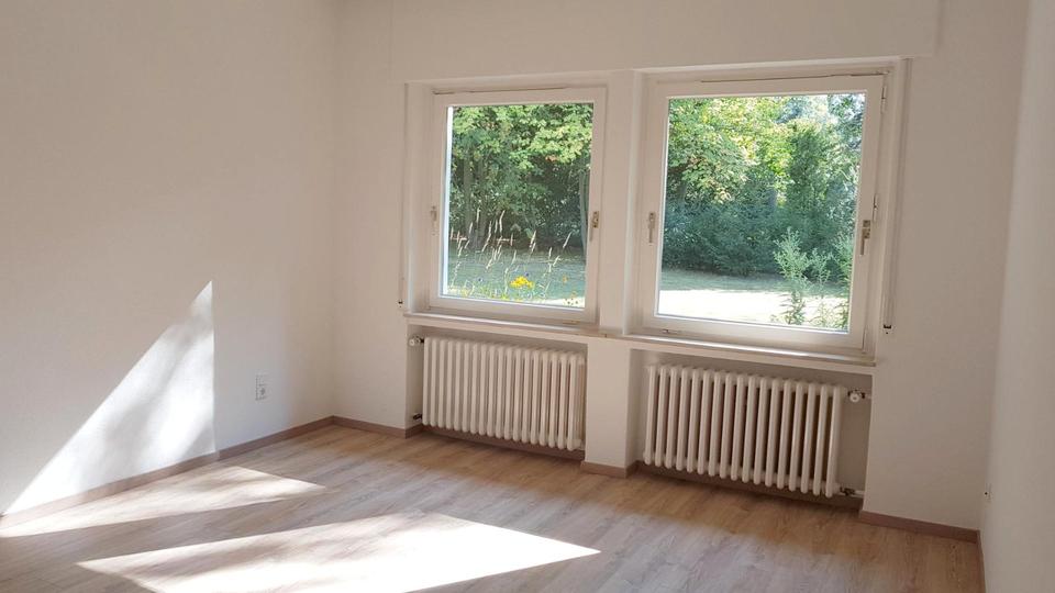 Einfamilienhaus Georgsmarienhütte - 6 Zimmer, 220 m&sup2;, 1.550&euro; | Angebot:26455792