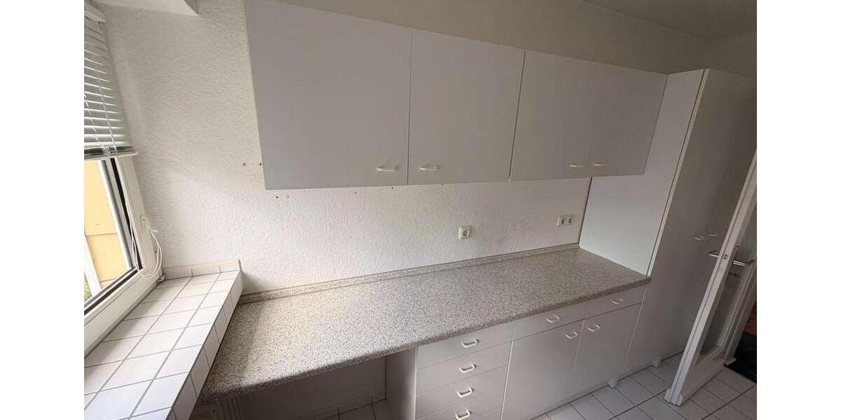Etagenwohnung Siegen Kaan-Marienborn - 2 Zimmer, 75 m&sup2;, 990&euro; | Angebot:26704129