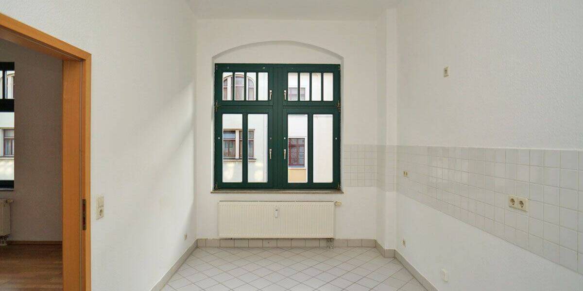 Etagenwohnung Dresden Friedrichstadt - 3 Zimmer, 75 m&sup2;, 774&euro; | Angebot:26189761