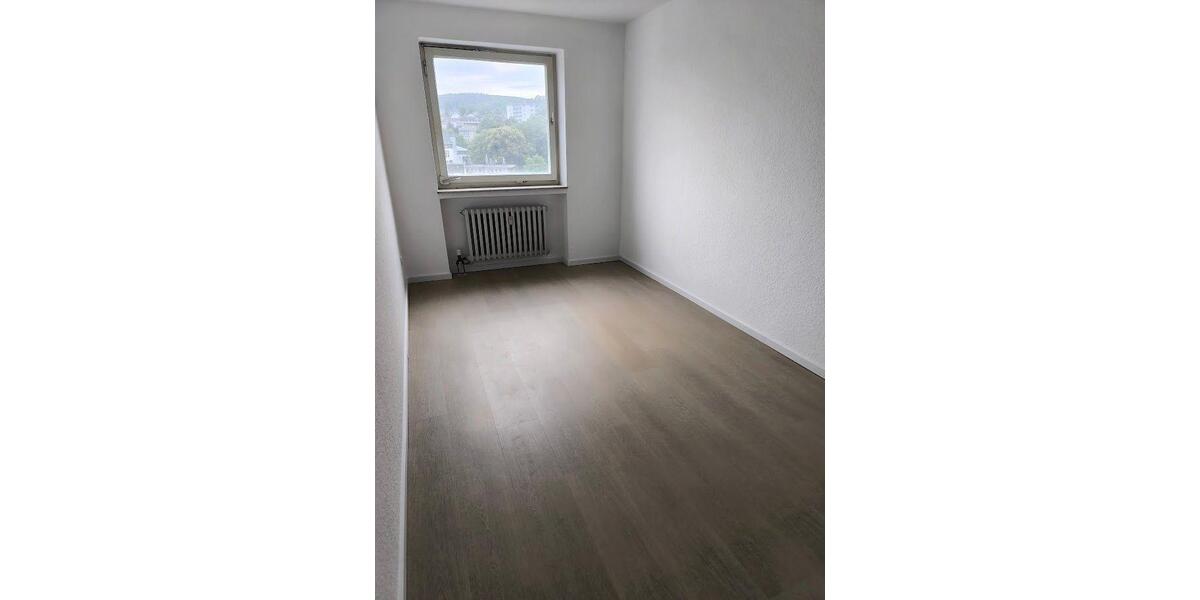 Etagenwohnung Iserlohn - 4 Zimmer, 81 m&sup2;, 465&euro; | Angebot:23879601