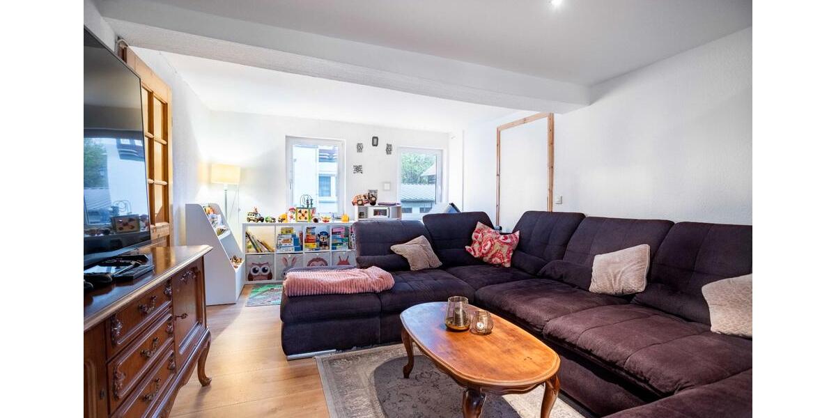Einfamilienhaus Waldkappel - 4 Zimmer, 130 m&sup2;, 1.100&euro; | Angebot:26215930