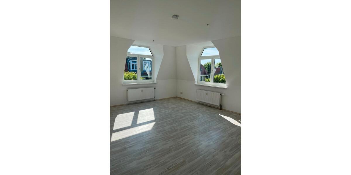 Dachgeschoßwohnung Schwarzheide Schwarzheide-Ost Victoria - 3 Zimmer, 80 m&sup2;, 710&euro; | Angebot:25379731