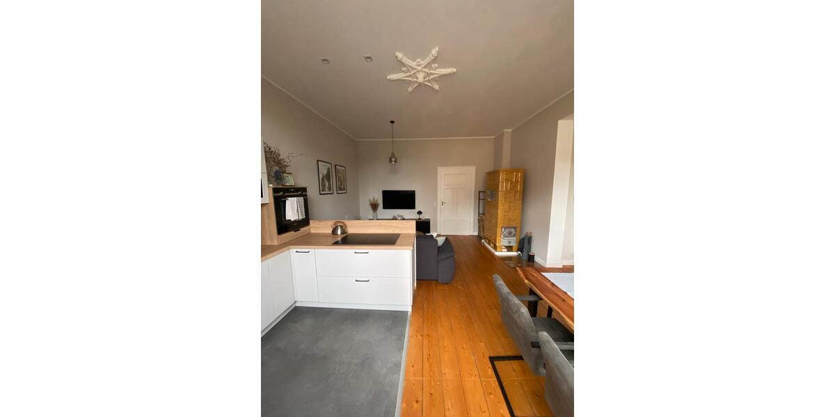 Etagenwohnung Blankenburg (Harz) - 4 Zimmer, 110 m&sup2;, 880&euro; | Angebot:26198740