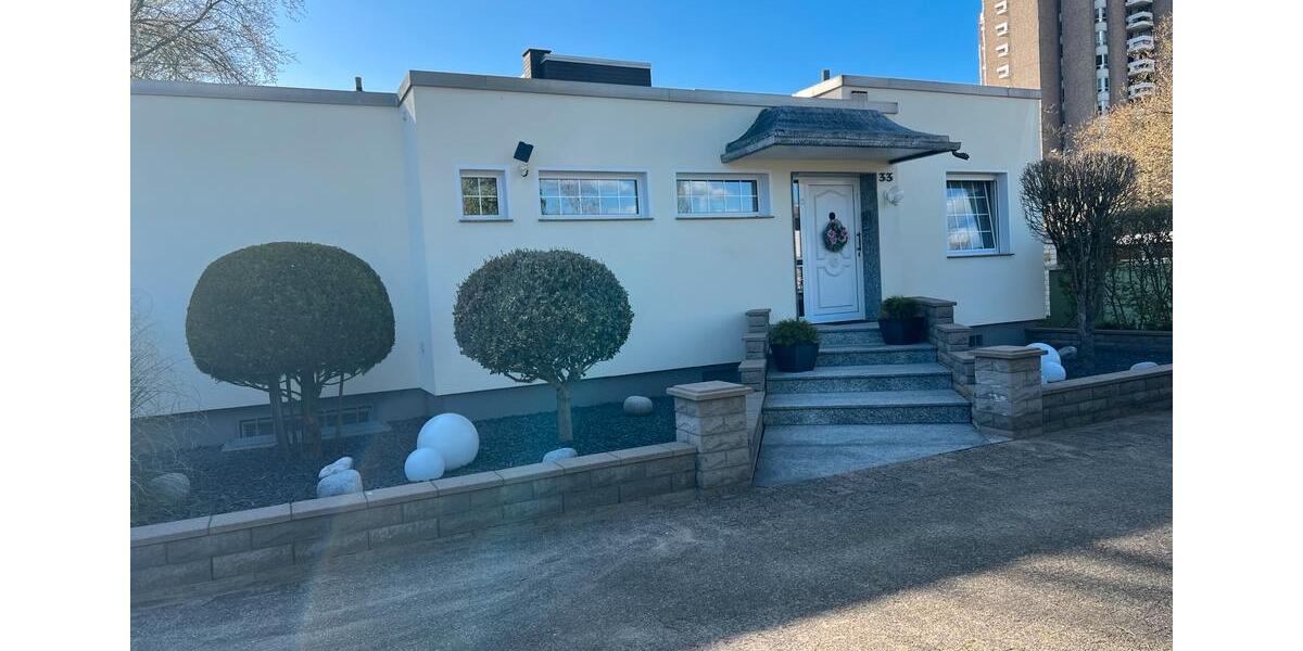 Bungalow Gelsenkirchen Gelsenkirchen-Mitte - 8 Zimmer, 270 m&sup2;, 2.210&euro; | Angebot:26652619