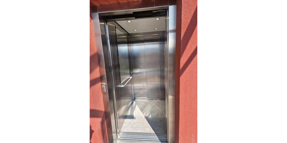 Terrassenwohnung Grenzach-Wyhlen Wyhlen - 4 Zimmer, 155 m&sup2;, 1.950&euro; | Angebot:26634378