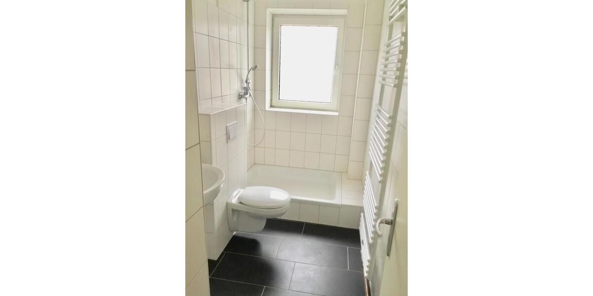 Moderne 2-Zimmer-Wohnung mit Tageslichtbad und Balkon 2 zimmer