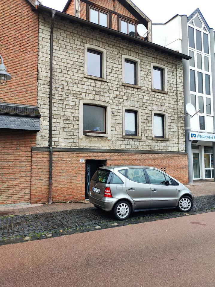 100qm Wohnung zentral in Selters (WW) inkl. Kellerabteil zimmer