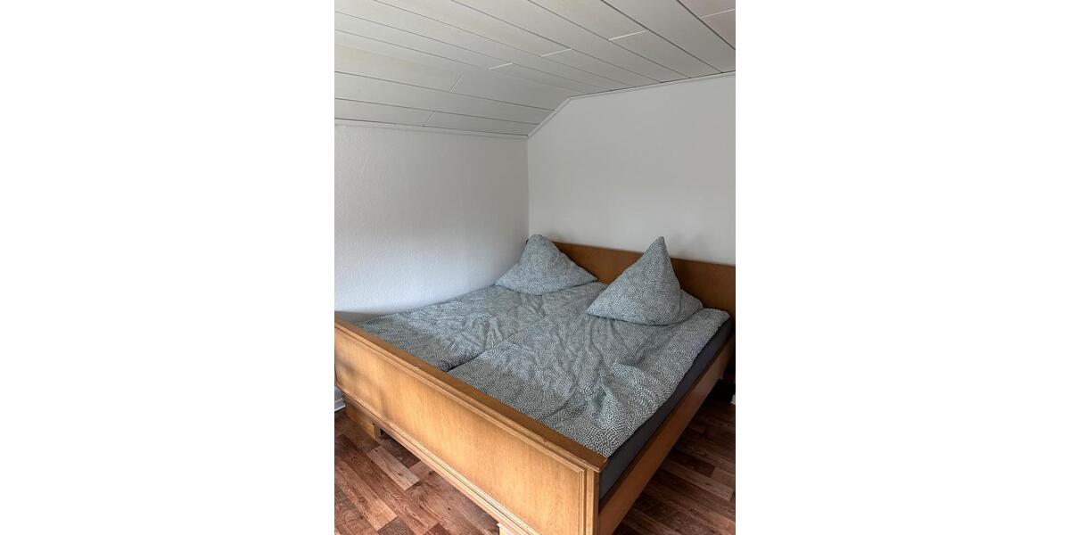 Wohnen auf Zeit Spelle - 8 Zimmer, 330 m&sup2;, 16&euro; | Angebot:22099991