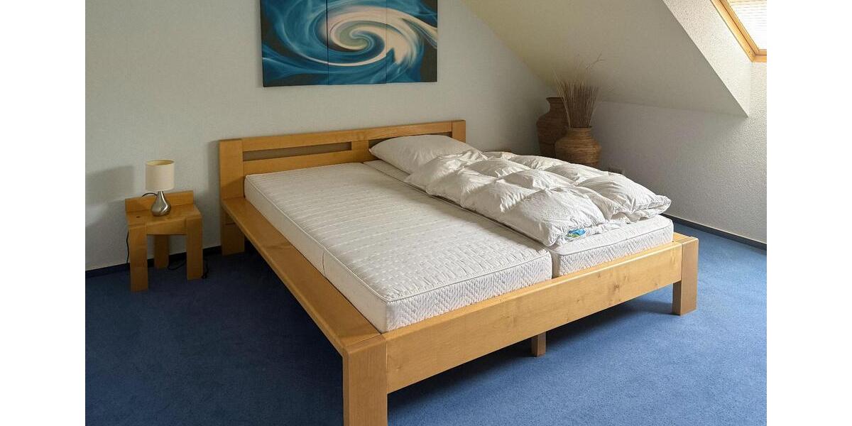 Dachgeschoßwohnung Sangerhausen - 2.5 Zimmer, 106 m&sup2;, 900&euro; | Angebot:26040945